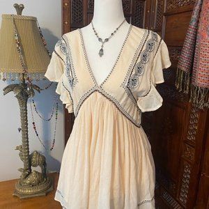FREE PEOPLE Embroidered Tunic Top – Size XS